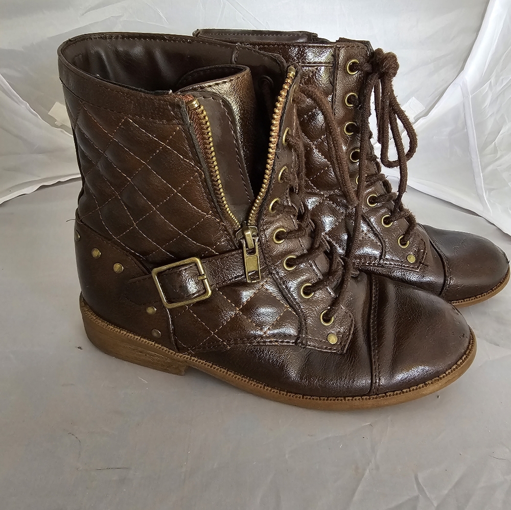 Roebuck & Co Zoey Youth Boot size 3